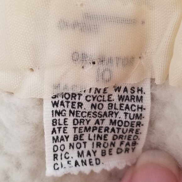 Vintage Yellow Waffle Weave Embroidered Floral Satin Trim Blanket - Picture 7 of 7